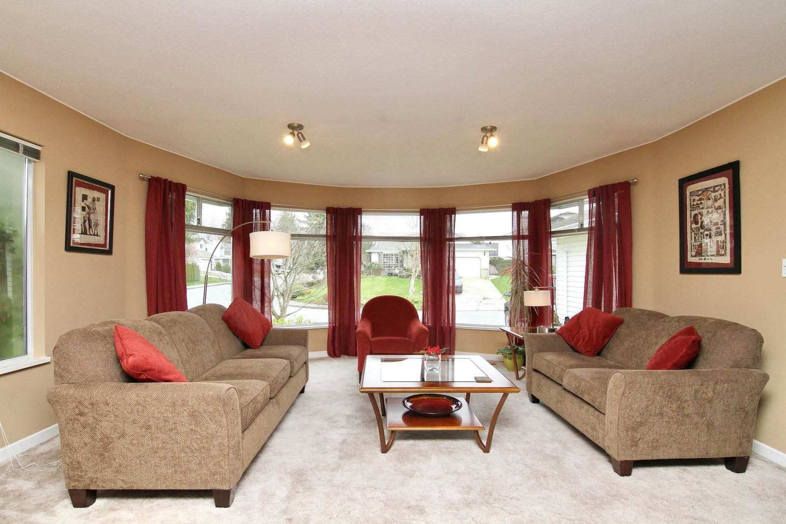 Listing Image 5