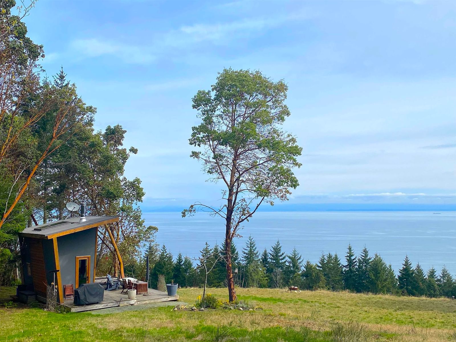 Listing Image 6