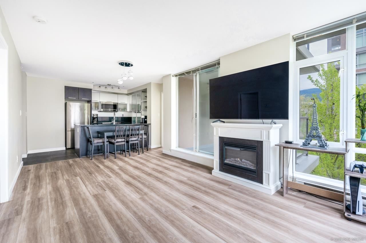 Listing Image 9