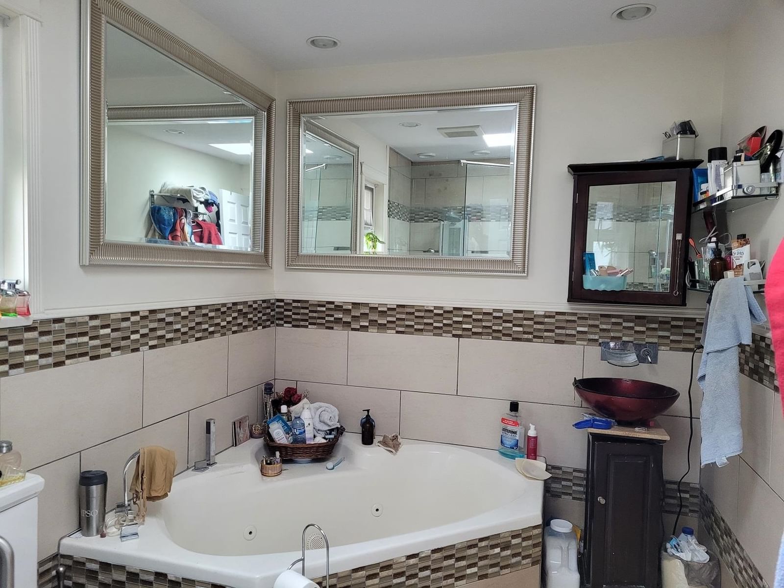 Listing Image 16
