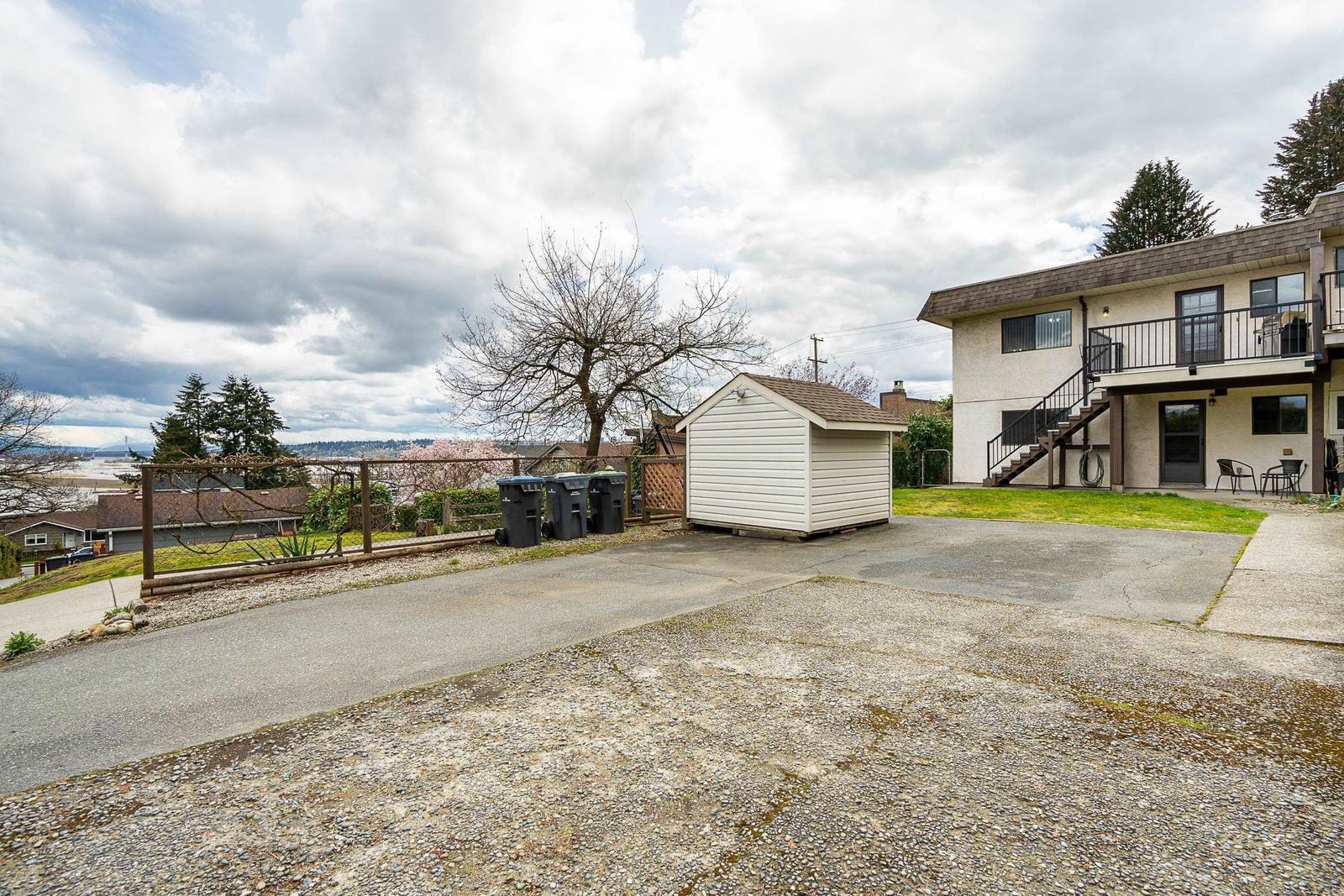 Listing Image 40