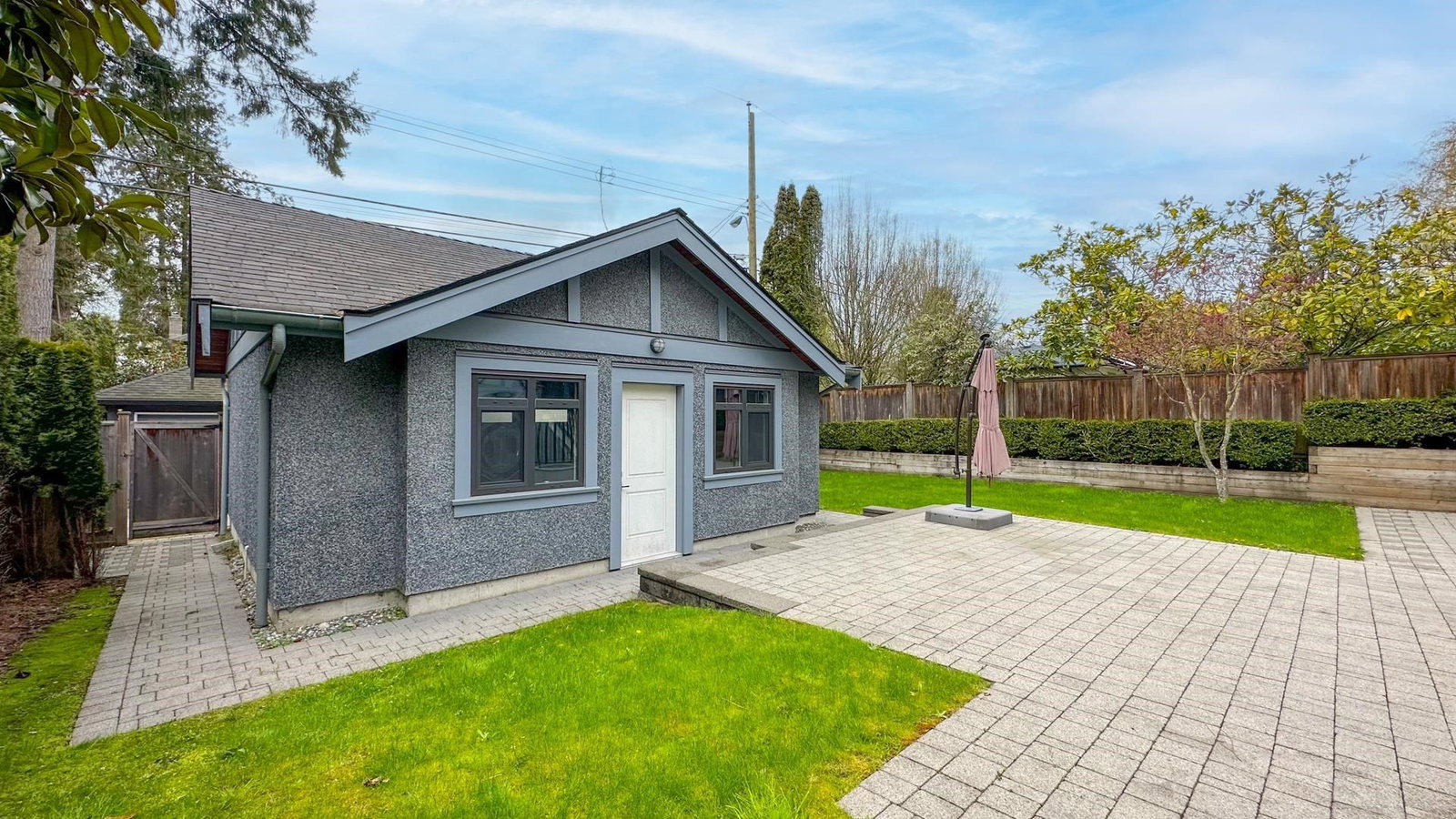 Listing Image 20