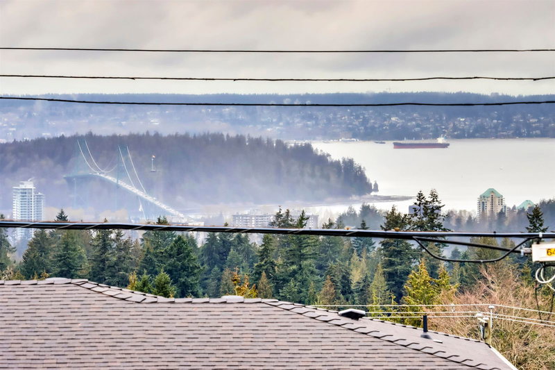 706 Blueridge Avenue, North Vancouver, V7R 2J3 | Image 3