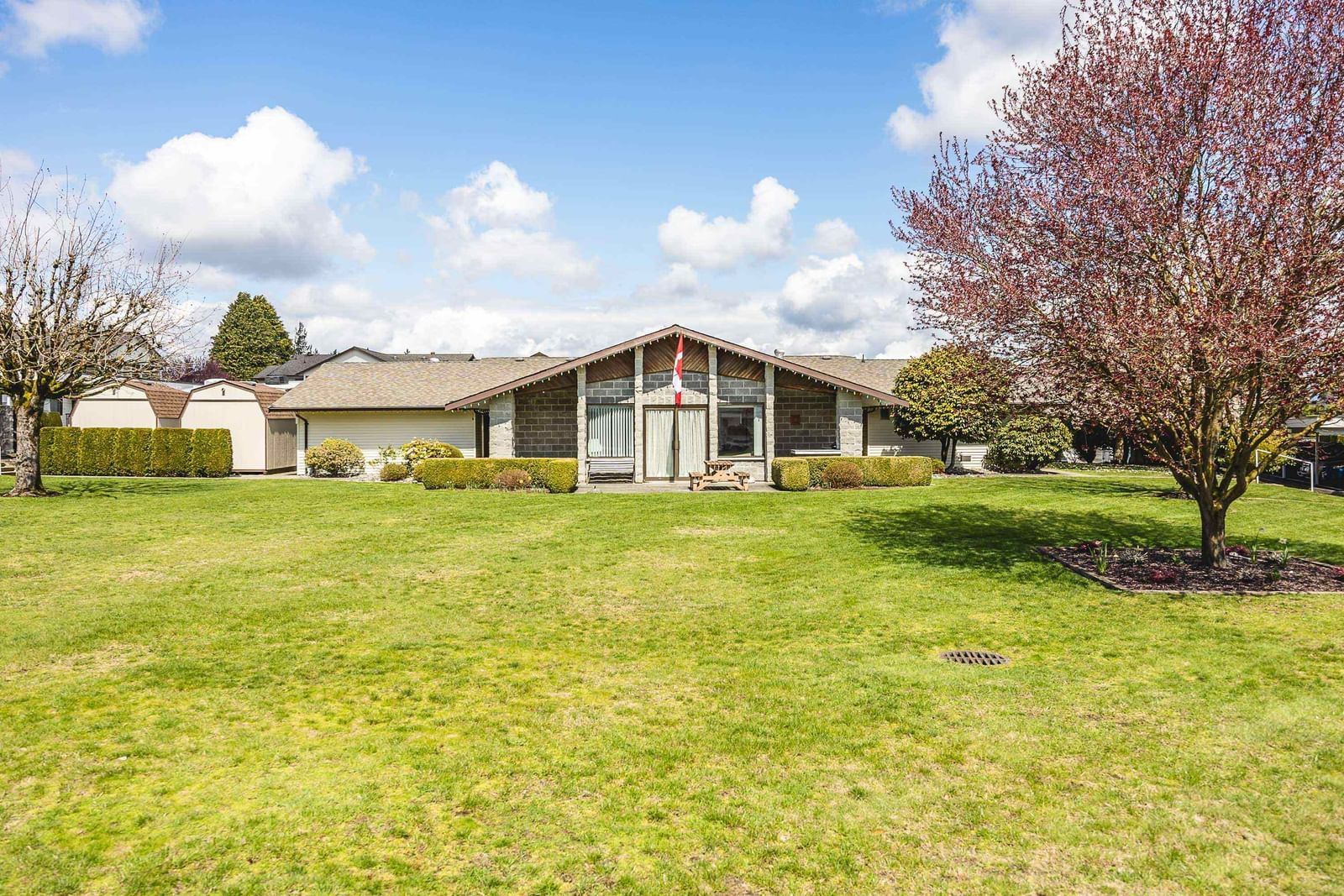 Listing Image 39