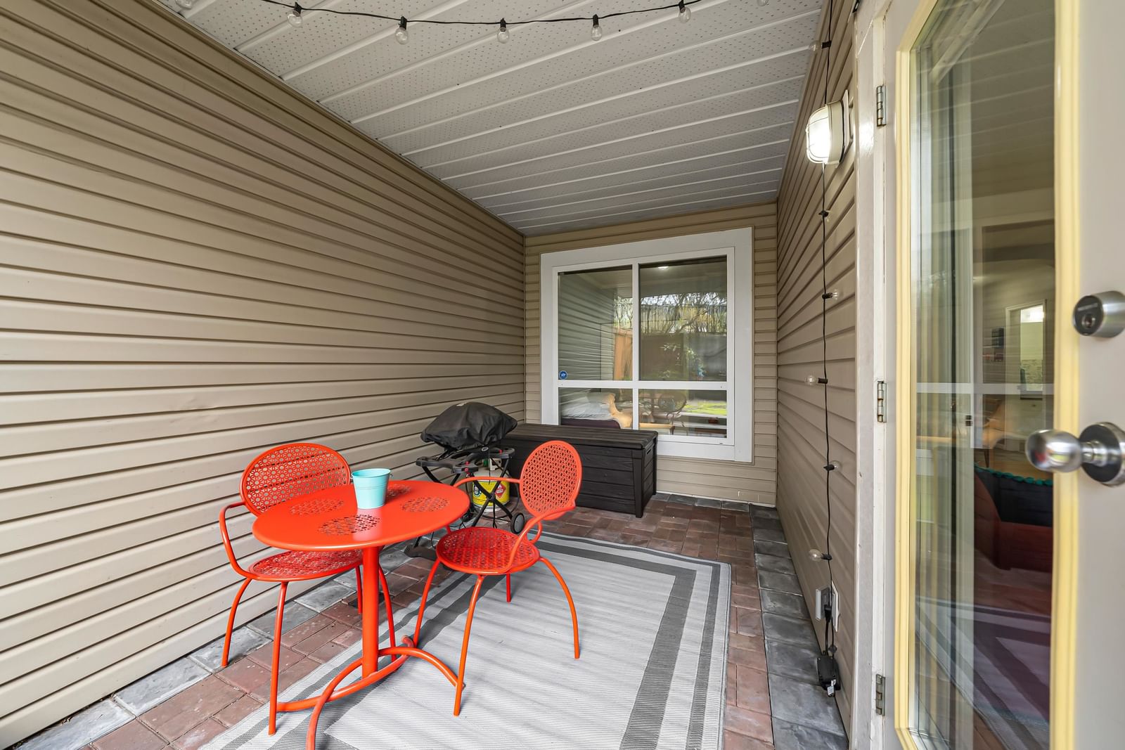 Listing Image 18