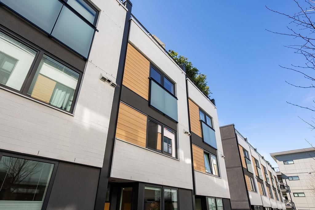 Listing Image 26