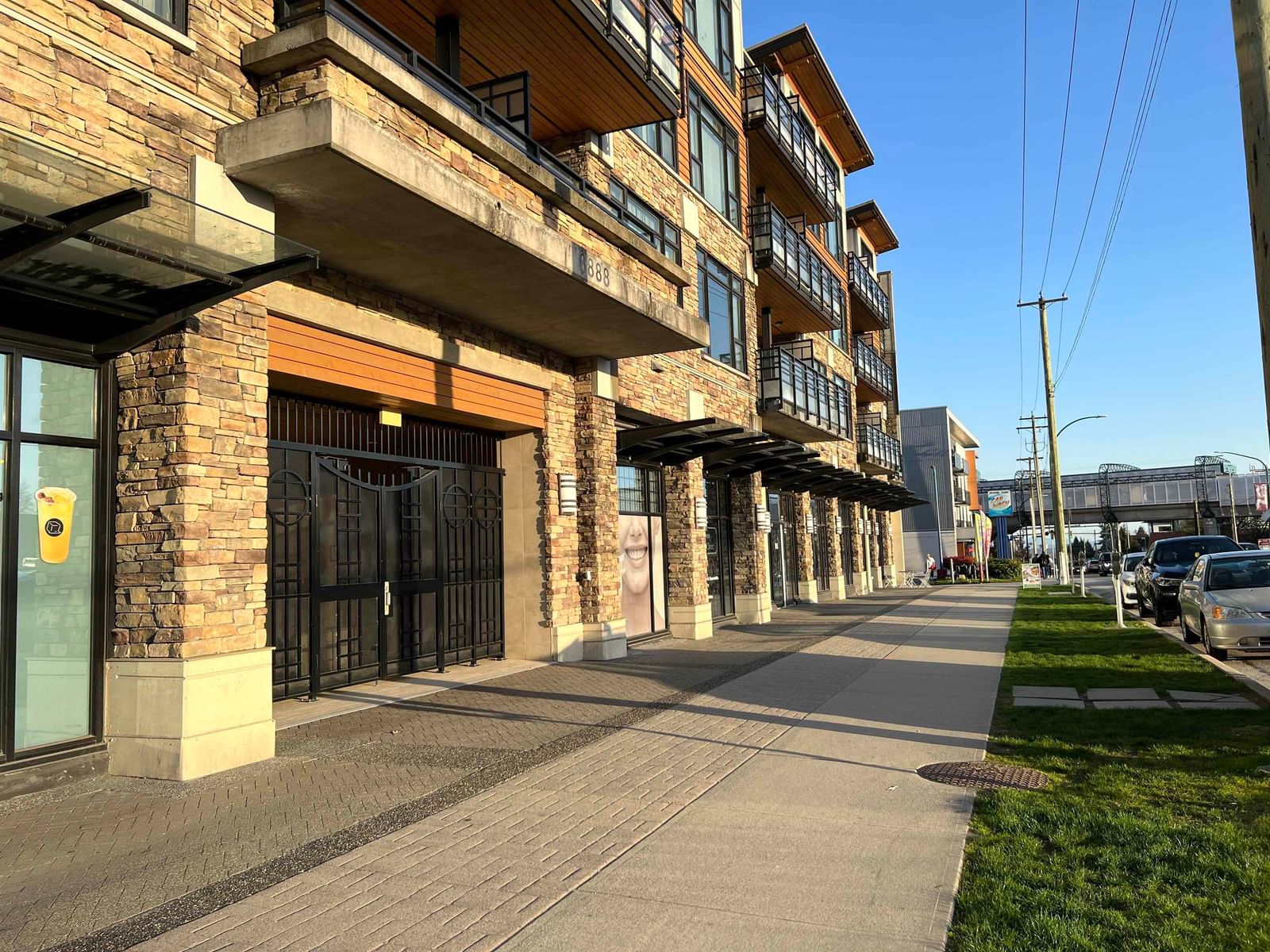 Listing Image 21