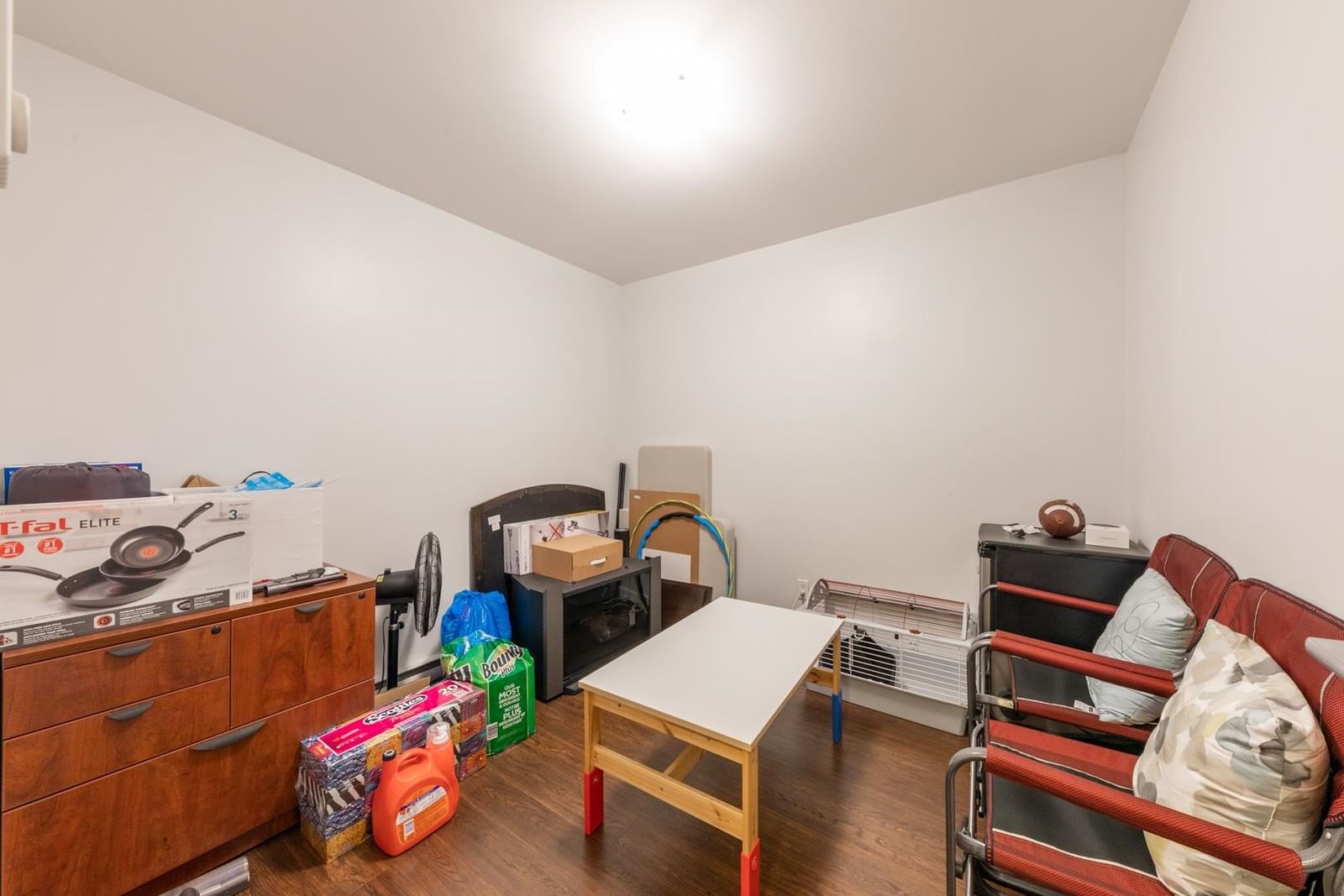 Listing Image 17