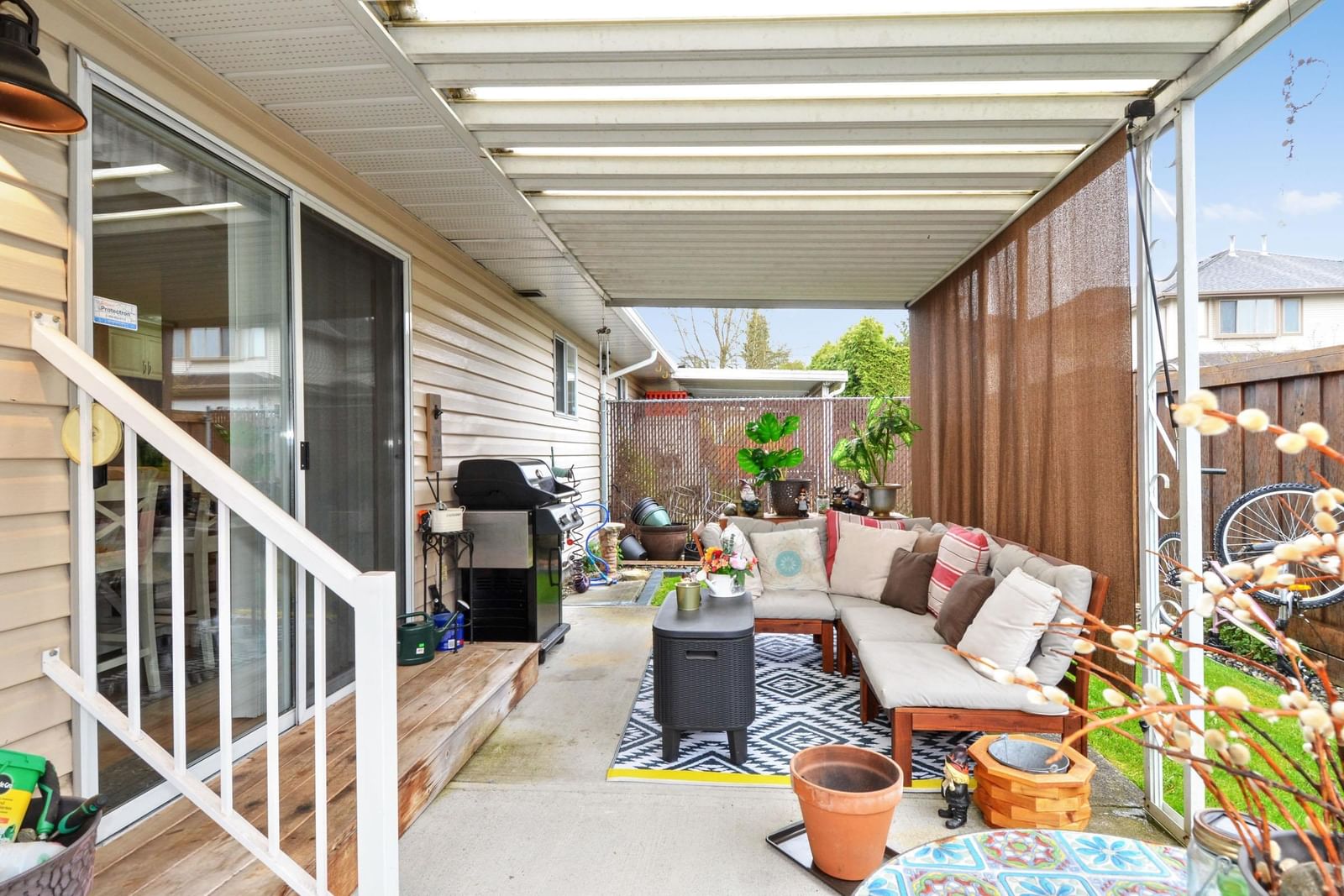 Listing Image 15
