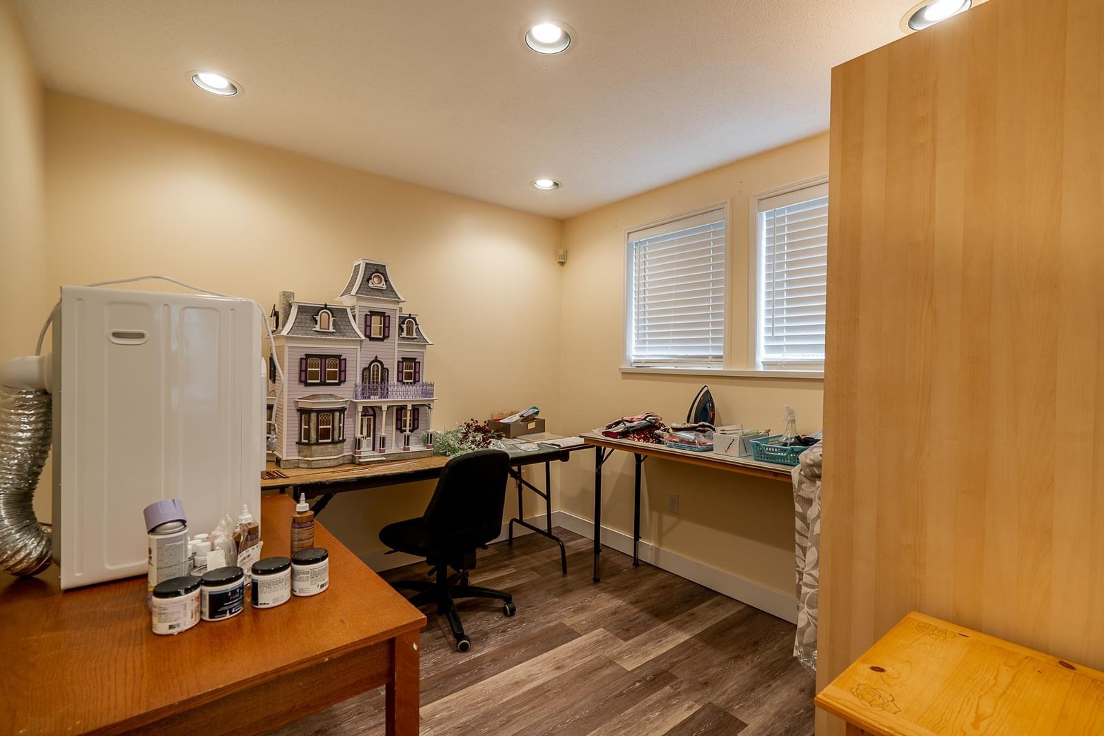 Listing Image 20