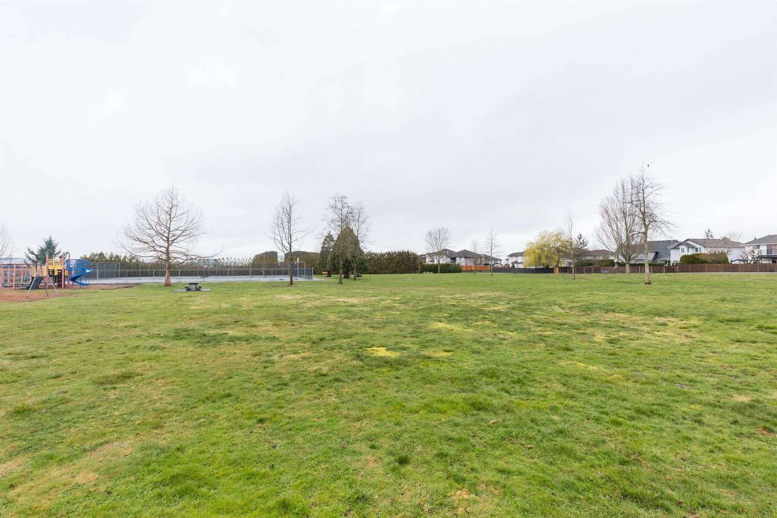 Listing Image 28