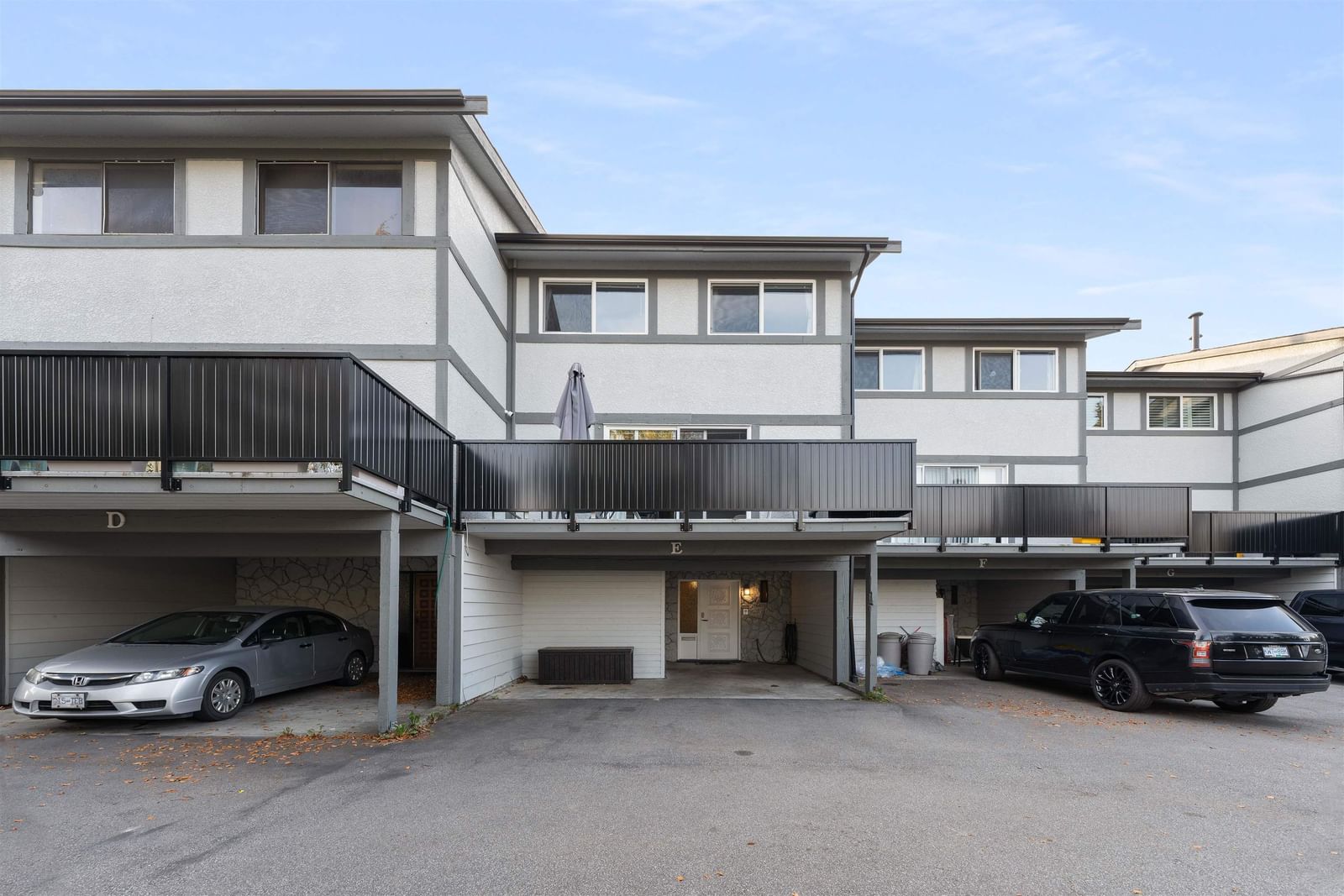 Listing Image 24