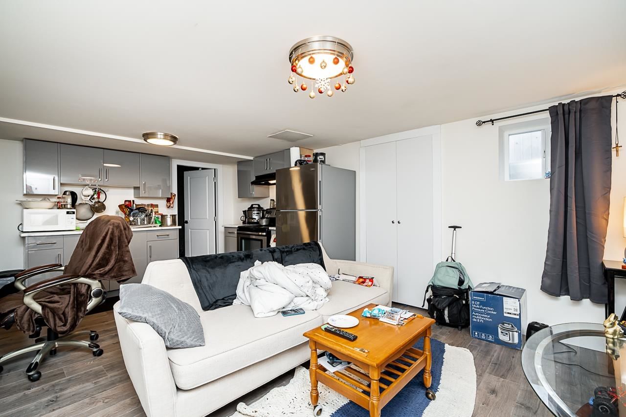Listing Image 21