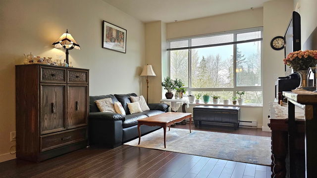 212 - 2943 Nelson Place