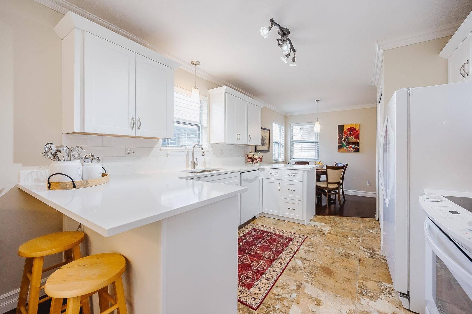 Listing Image 13