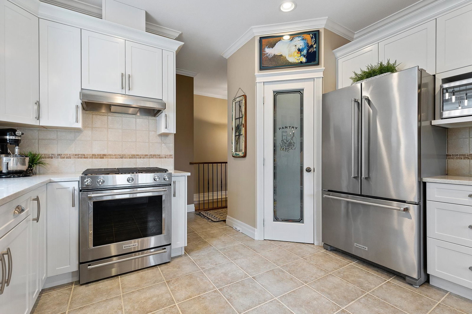 Listing Image 9
