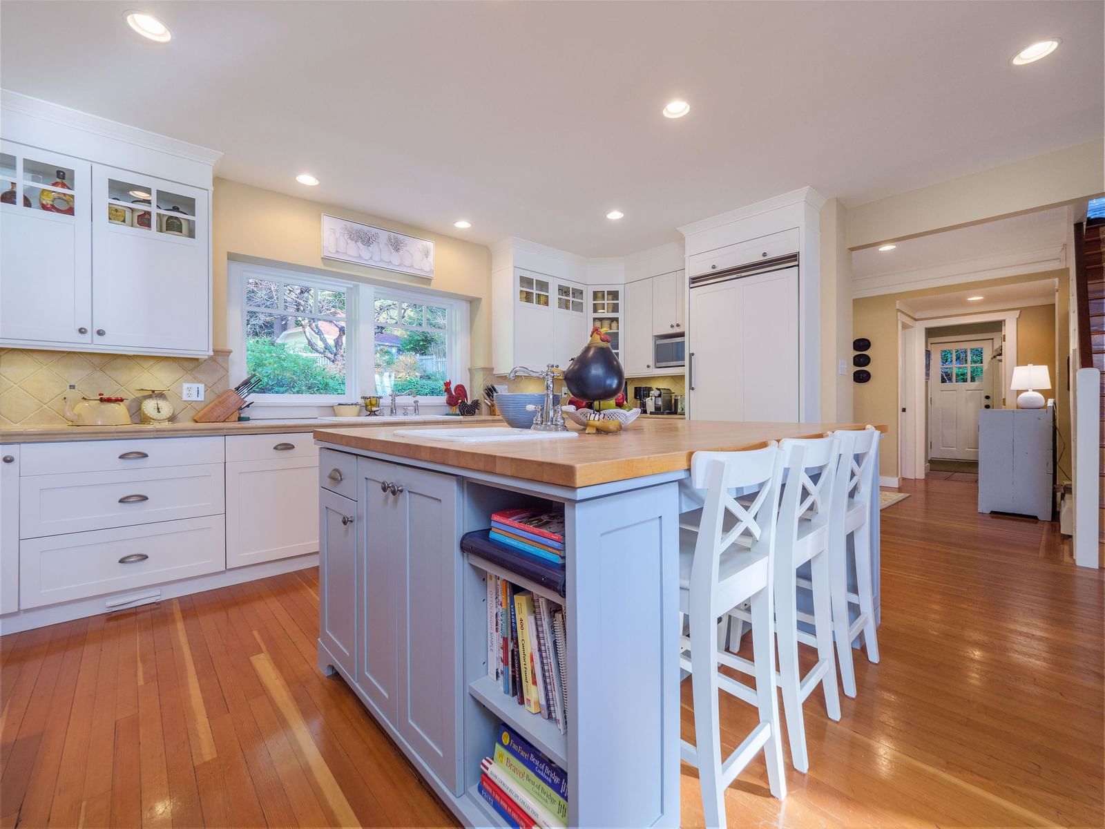 Listing Image 10