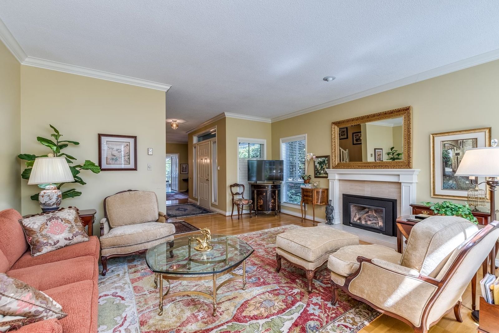 Listing Image 9