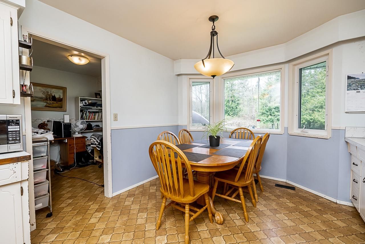 Listing Image 13