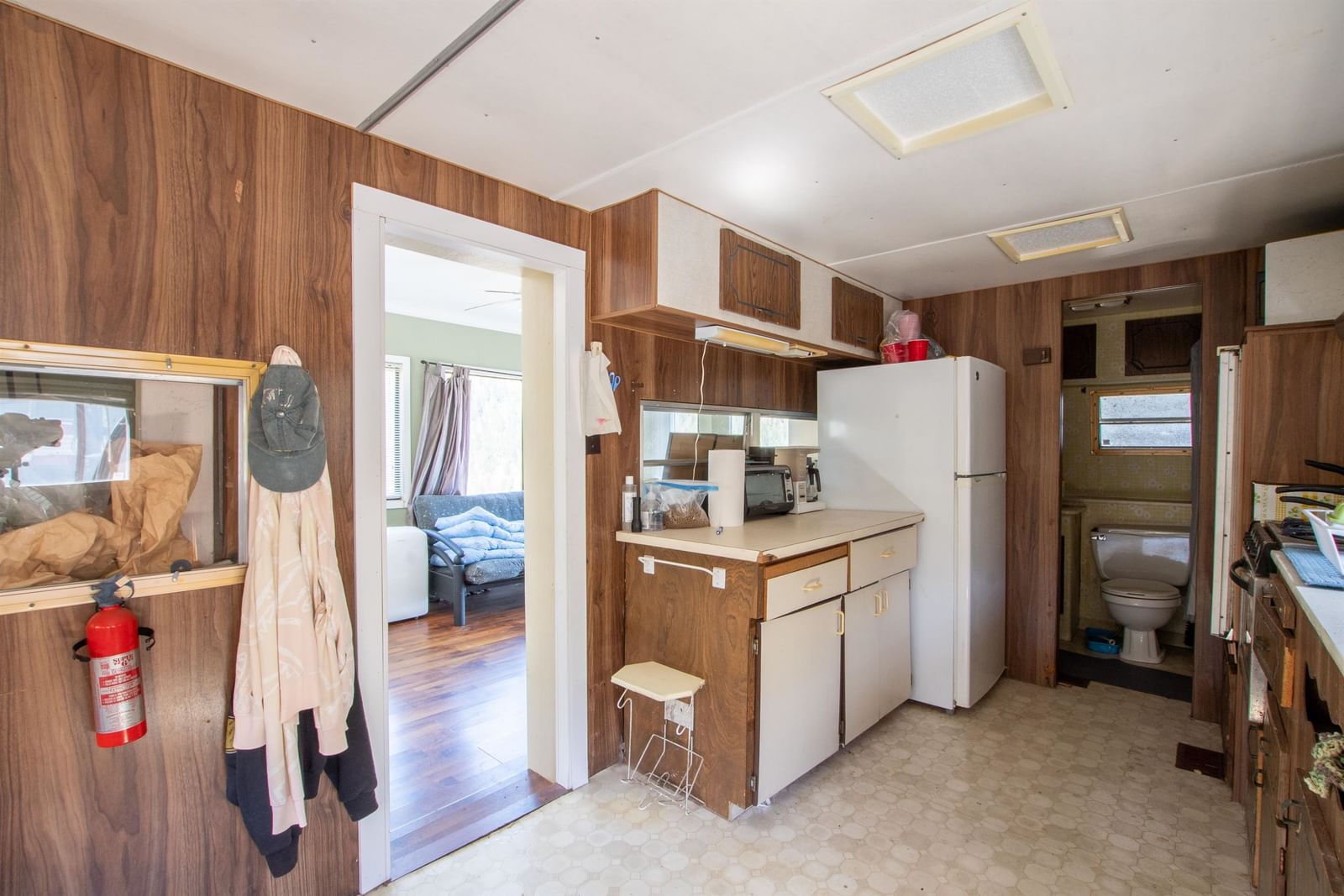 Listing Image 19