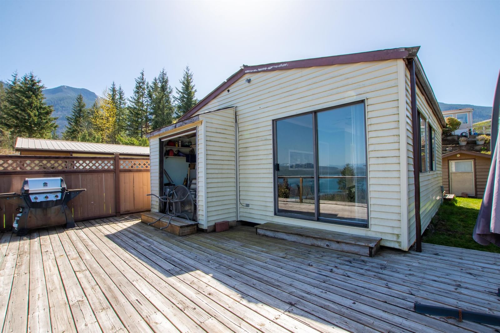Listing Image 9