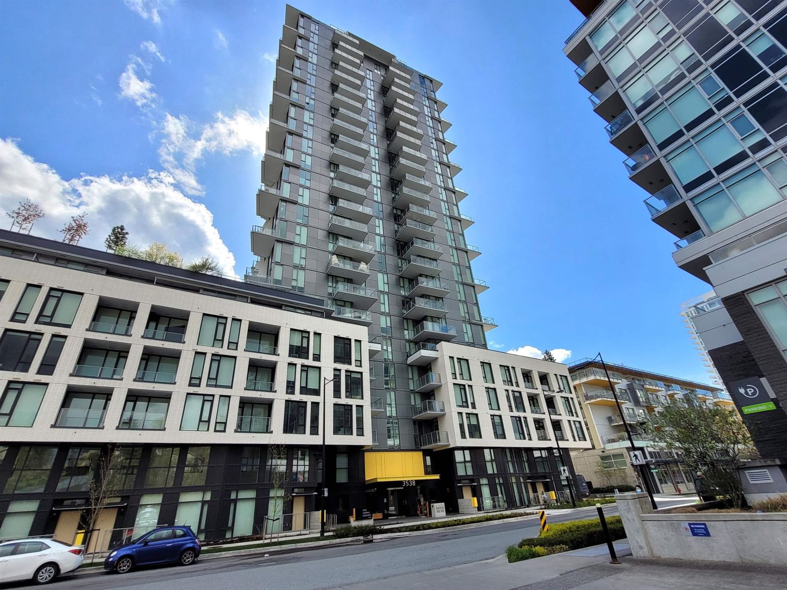 Listing Image 1