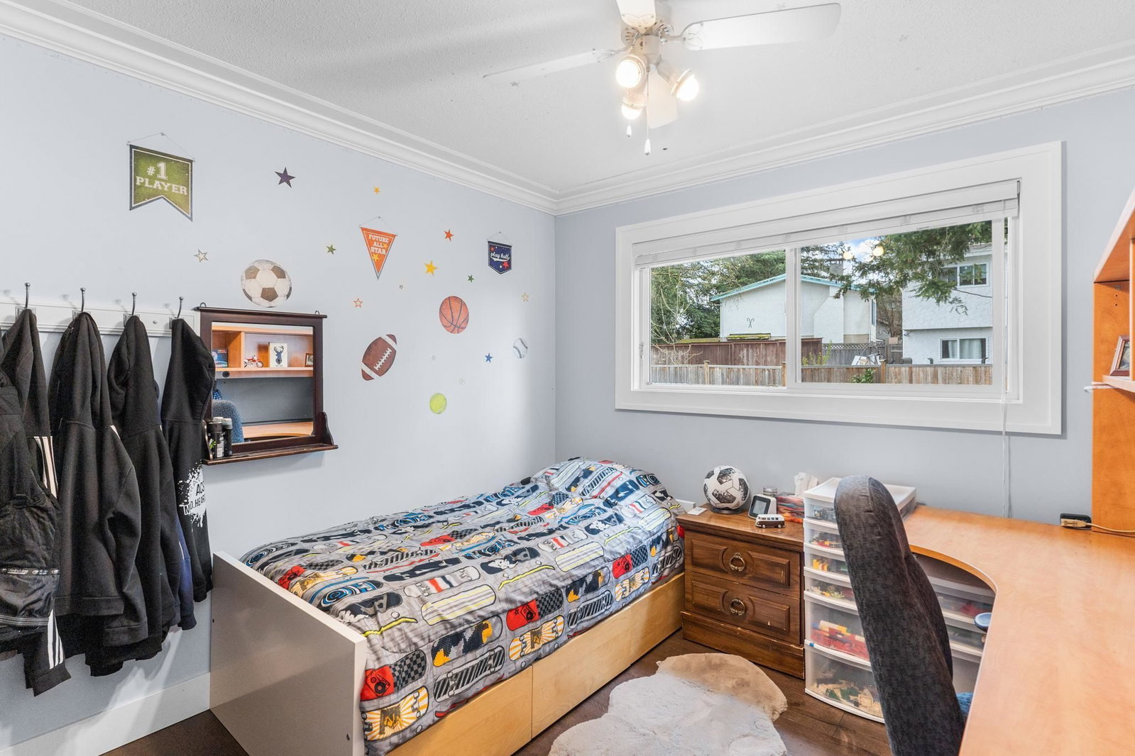 Listing Image 15