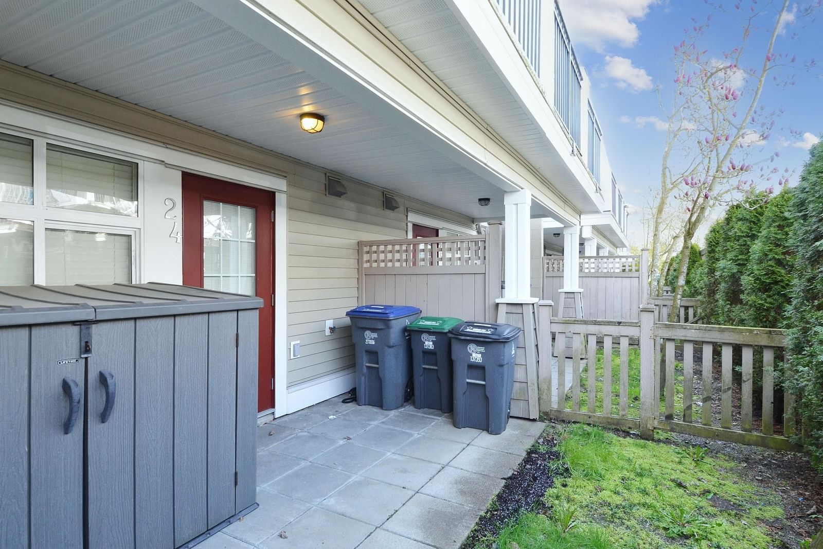 Listing Image 24
