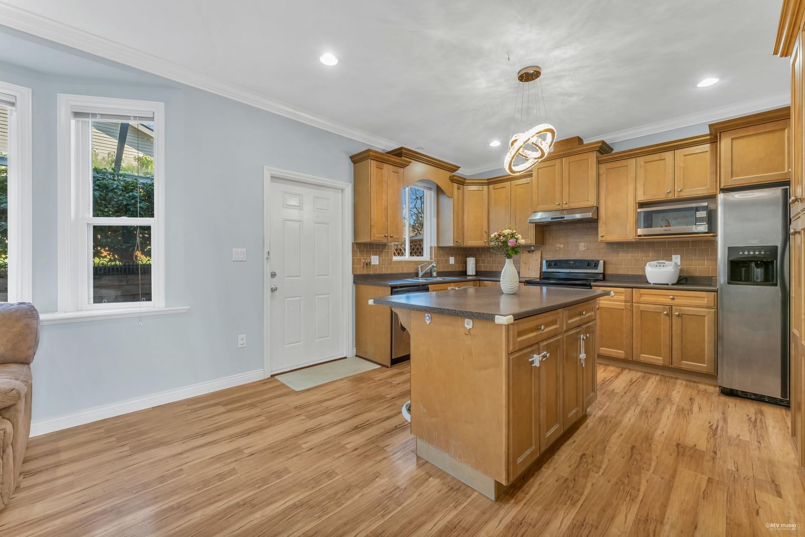 Listing Image 18