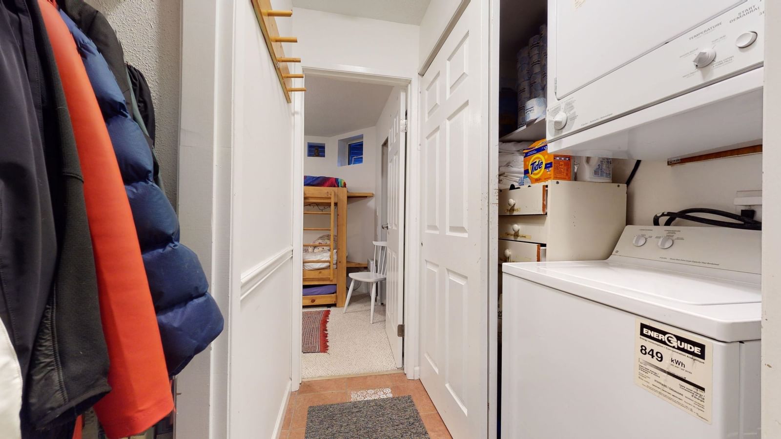 Listing Image 17