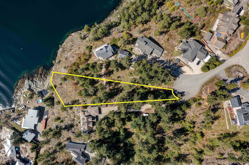 Lot 73 Allen Crescent, Garden Bay, V0N 1S0 | Image 2