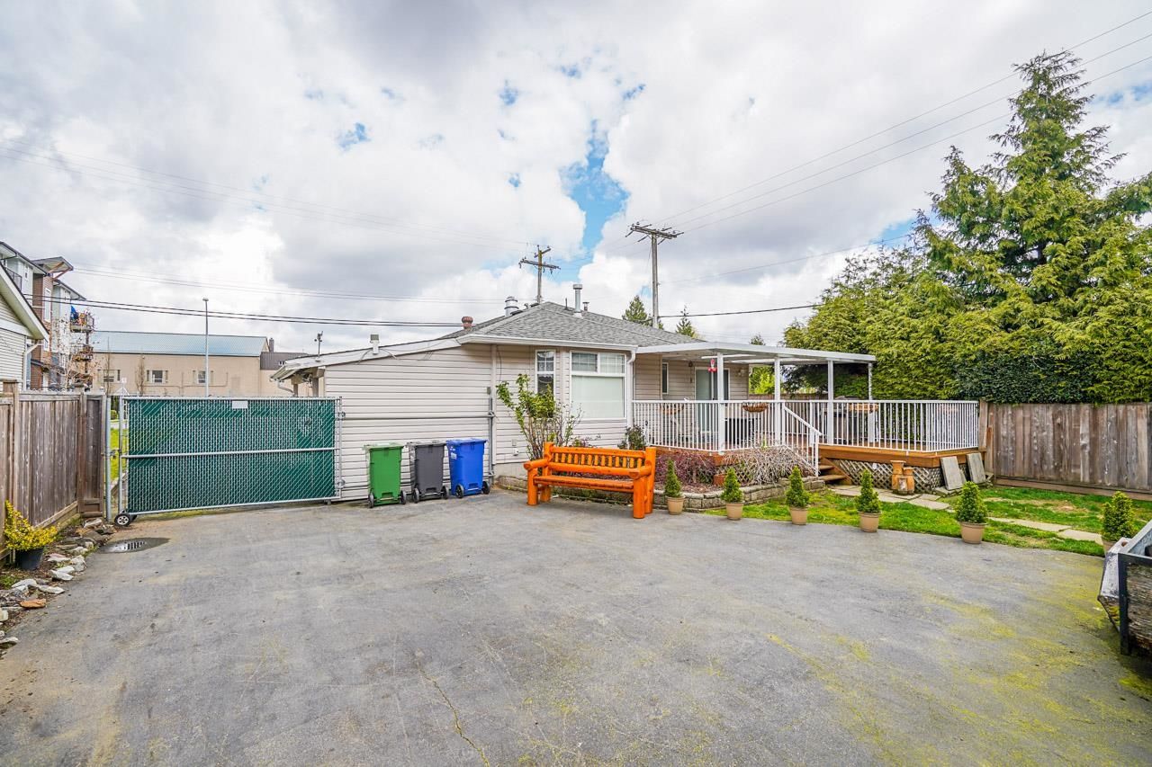Listing Image 21