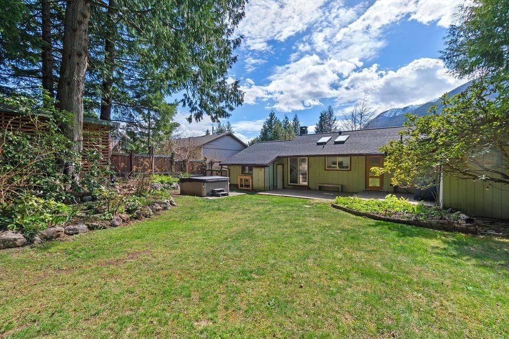 Listing Image 1