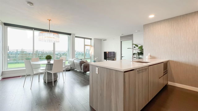 1212 - 8800 Hazelbridge Way