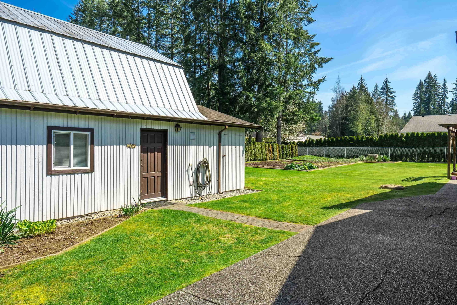 Listing Image 25