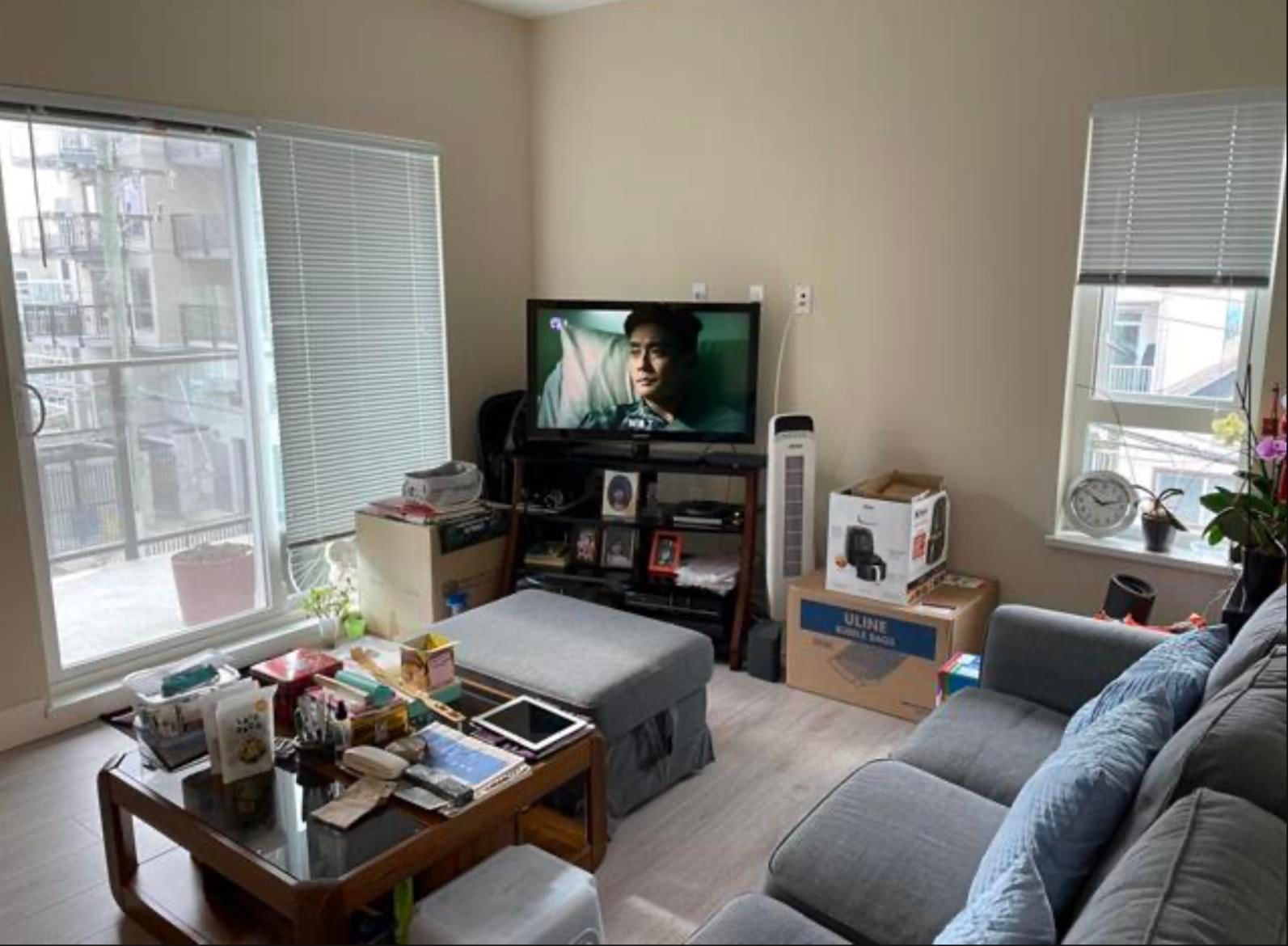 Listing Image 11
