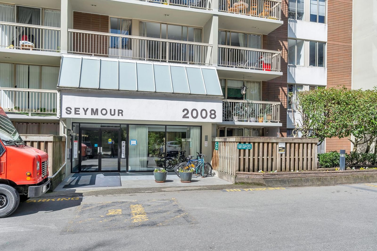 Listing Image 21