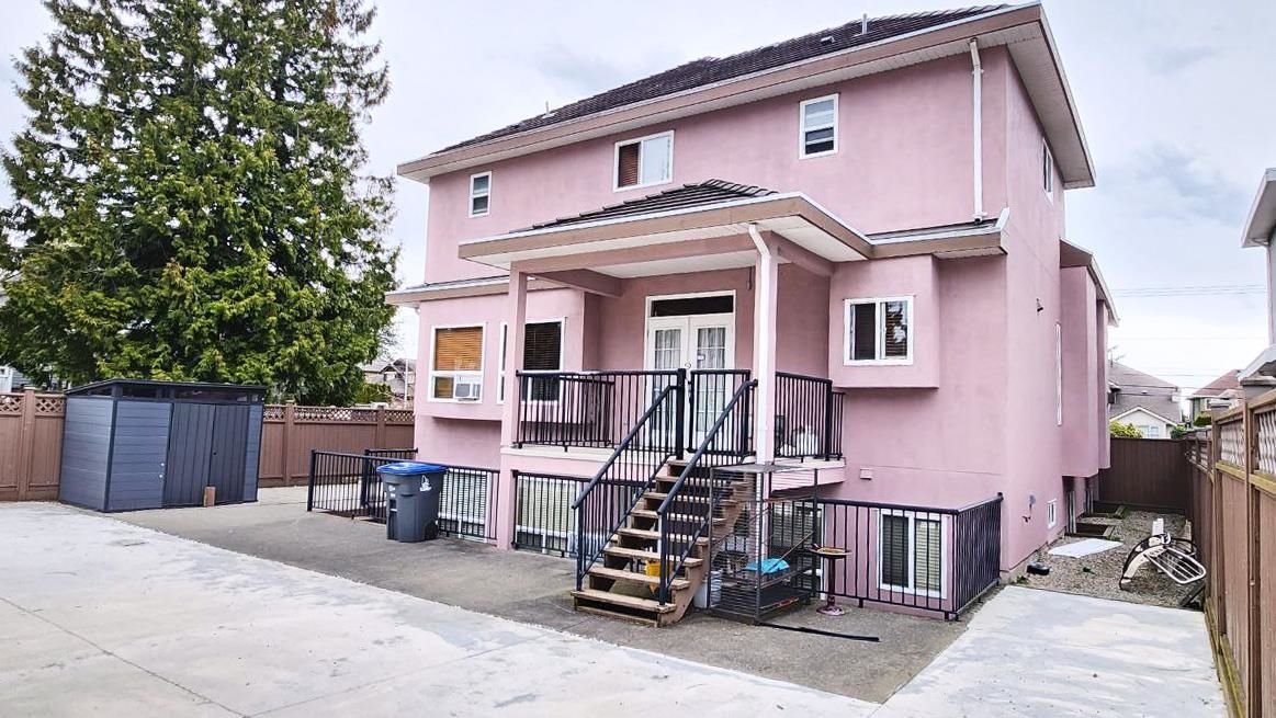 Listing Image 6