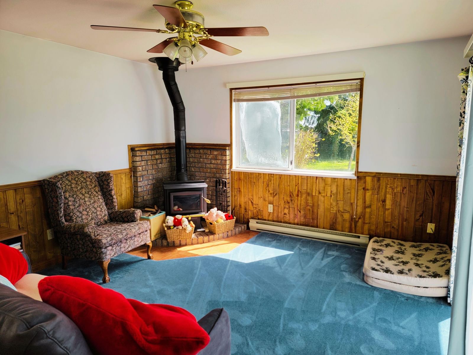 Listing Image 8