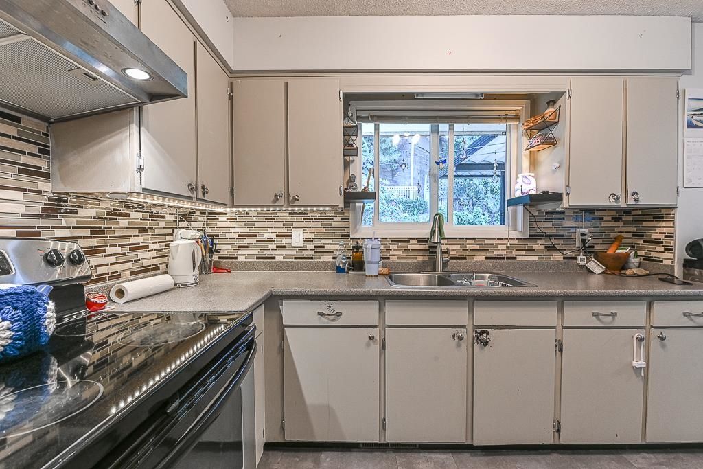 Listing Image 17