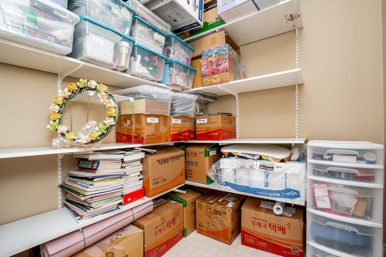 Listing Image 28