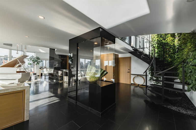 1503/04 - 283 Davie Street, Vancouver, V6B 5T6 | Image 3