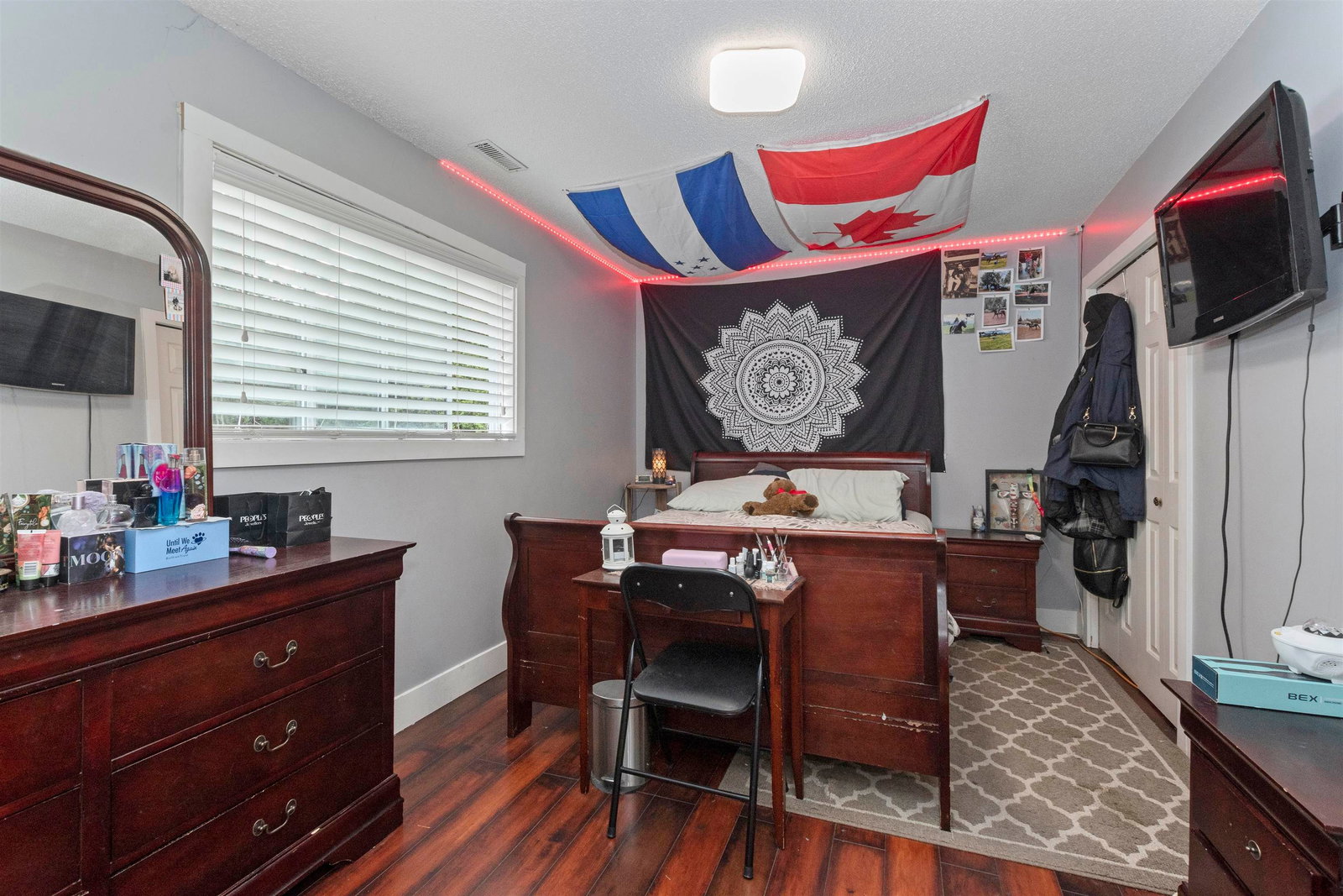 Listing Image 33