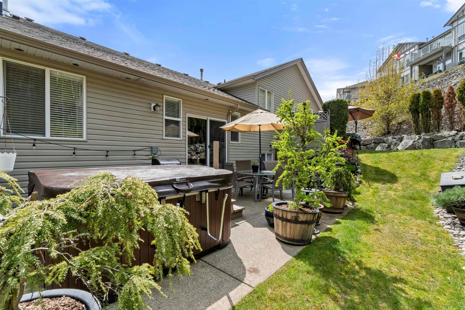 Listing Image 18