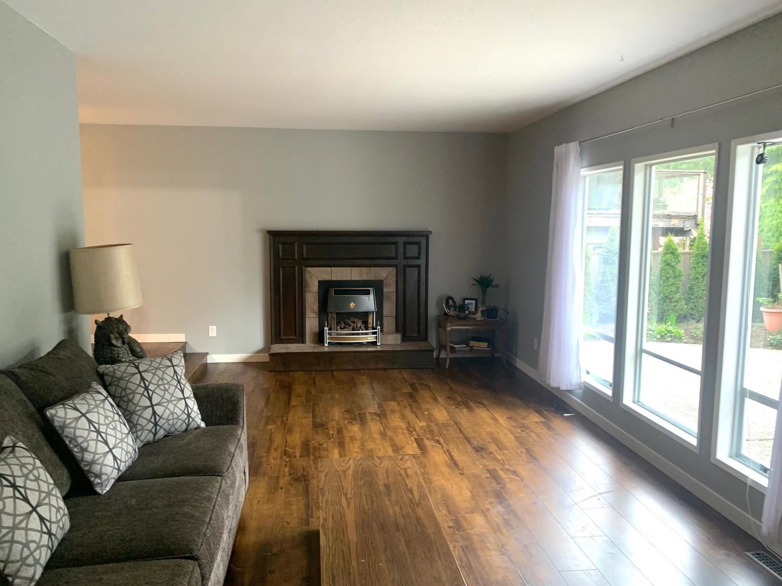 Listing Image 9