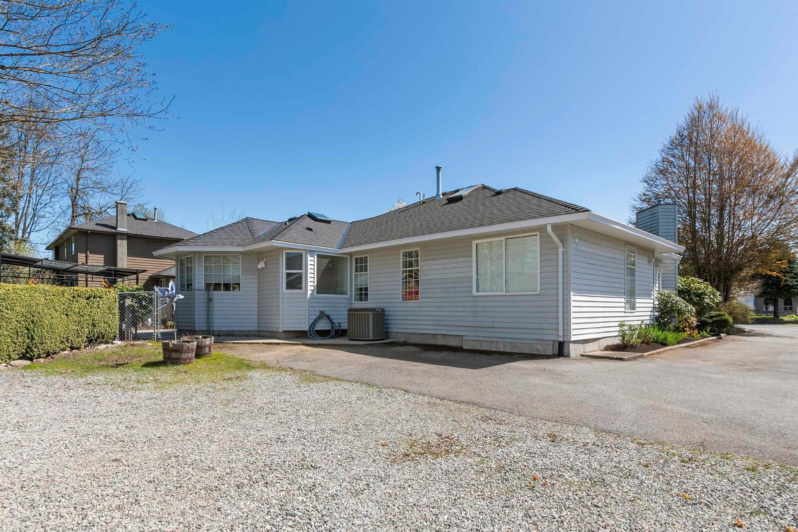 Listing Image 29