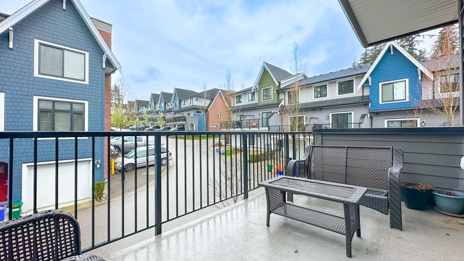 Listing Image 23