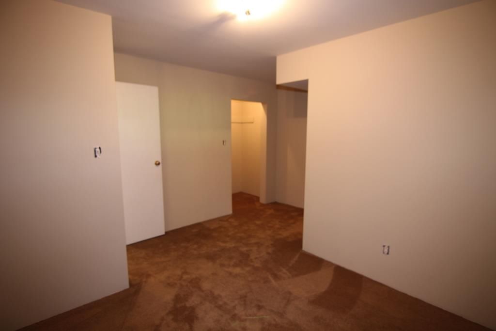 Listing Image 26