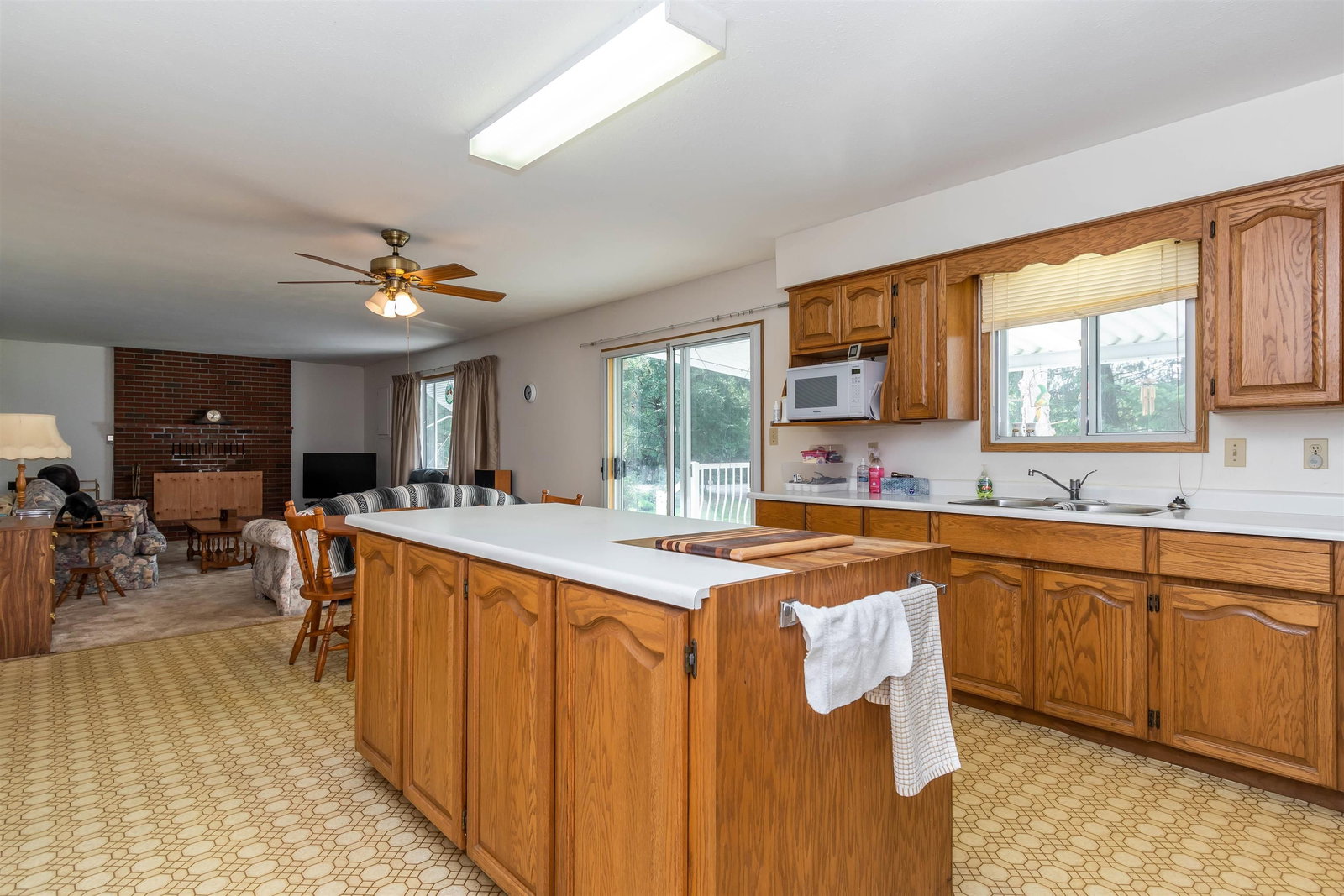 Listing Image 14
