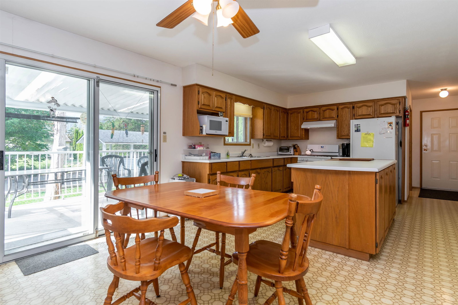 Listing Image 5